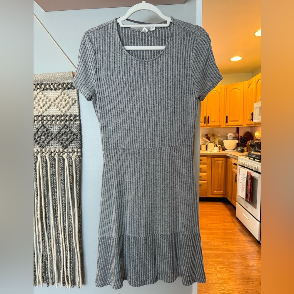 GAP Women's Ribbed Knit Short-Sleeve Dress - Gray - Size Small S Spring